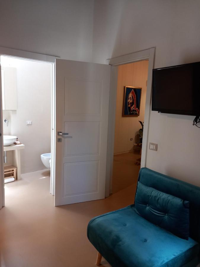 La Casetta Guest House Oristano Buitenkant foto