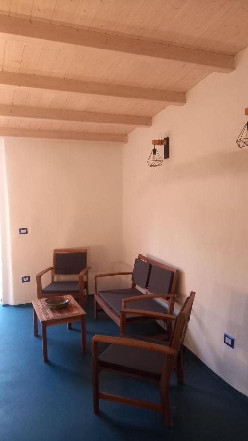 La Casetta Guest House Oristano Buitenkant foto