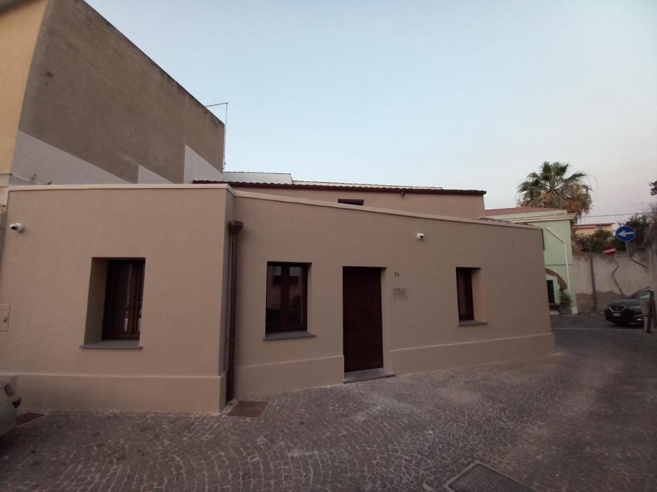 La Casetta Guest House Oristano Buitenkant foto